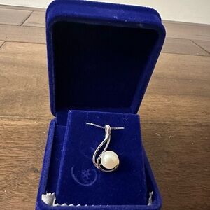 Sterling Silver Freshwater Pearl Necklace